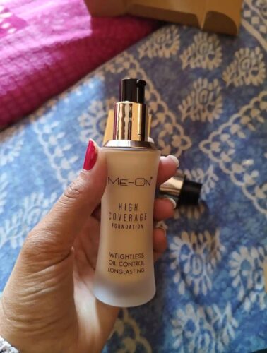 ME-ON High Coverage Long Lasting Waterproof Foundation - 21[Natural Beige] photo review