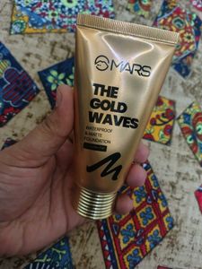 MARS The Gold Waves Waterproof and Ultra Hydrating Foundation [Color No. 102] photo review