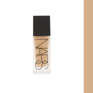 NARS All Day Luminous Weightless Foundation 06 Medium